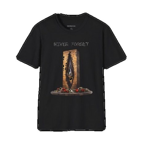 Black tee, Never Forget